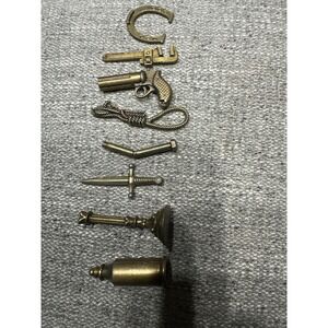 Clue master detective weapon replacements‎